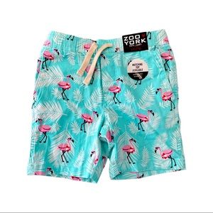 Boys cotton shorts with drawstring.